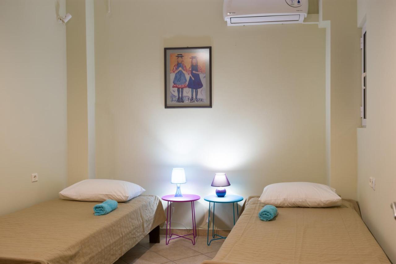 Straight To The Lake View Apartments Agios Nikolaos Esterno foto
