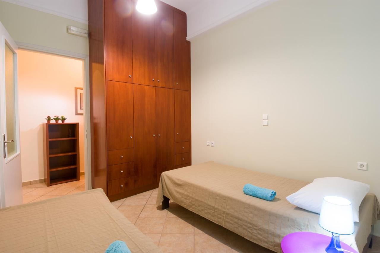 Straight To The Lake View Apartments Agios Nikolaos Esterno foto